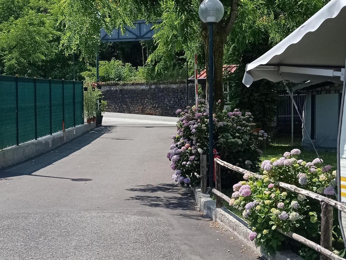 Parco Vacanze Bracchetto Vetta Hotel Carrodano Inferiore Exterior photo